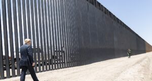 Democrat Senators Pressure Biden to Reconsider Rescinding Trump-era Title 42