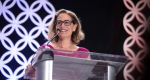 Sen. Sinema Announces Re-Election Plan