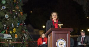 Sen. Dianne Feinstein Dead at 90