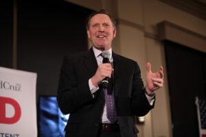 Evangelical Leader Says Iowa Won&#8217;t Support Trump