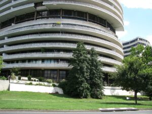 Watergate Prosecutor Says ‘Trump Is Toast’ In Fraud Trial 