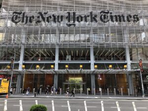 Trump Calls On New York Times To Issue Apology