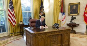 Trump Reveals Biden Left ‘Inspirational Letter’ For Him In Resolute Desk