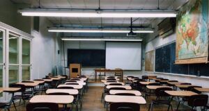 Report: Trump Drafting Executive Order To Dismantle Dept. Of Education