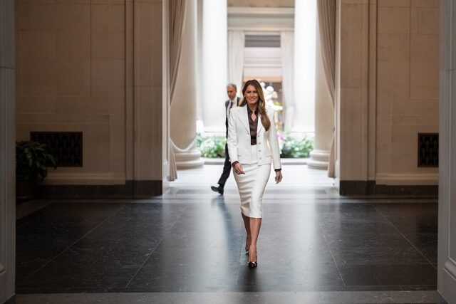 1080px-First_Lady_Melania_Trump_participates_in_the_Senate_Spouses_Luncheon_(54540096258)